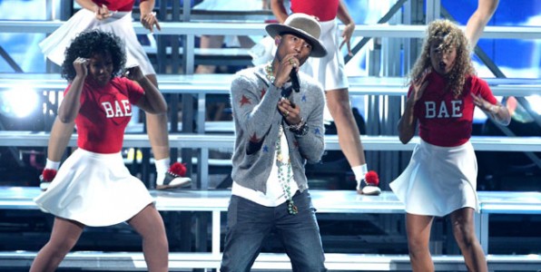 Πολύ «happy» ο Pharrell Williams μετά τα BΕΤ Awards 2014