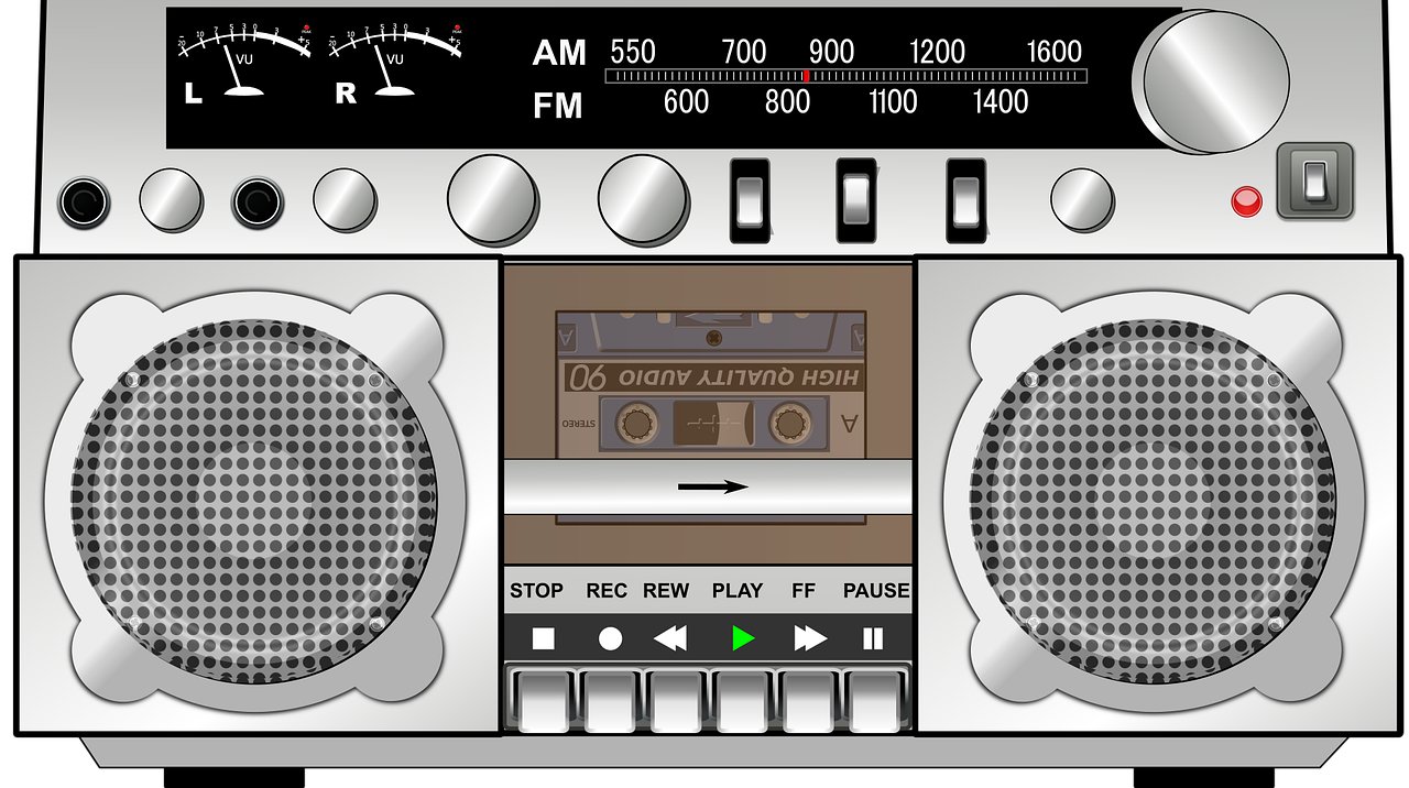 «Λάικ 96 FM» ο ένας,  «Στυλ FM 96» ο άλλος