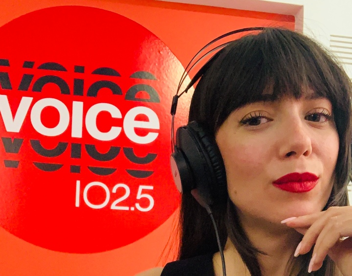 Νέα εκπομπή στον Voice 102.5 με τη Ραφαέλλα Ράλλη 
