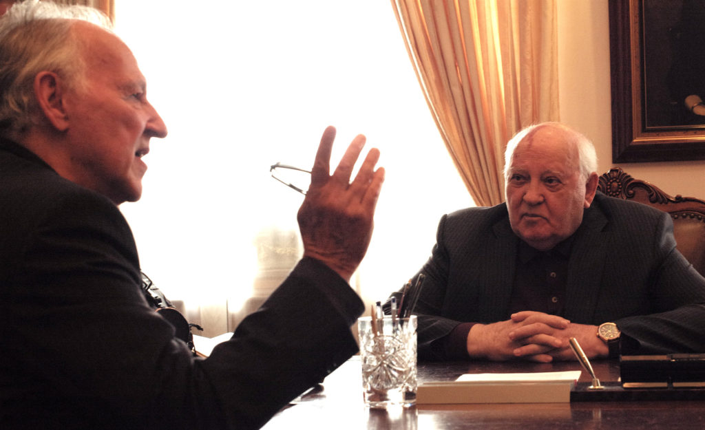 Το «Γνωριμία με τον Μιχαήλ Γκορμπατσόφ» στην ΕΡΤ2