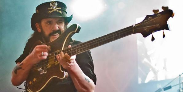 Τα ροκ ραδιόφωνα για τον Lemmy