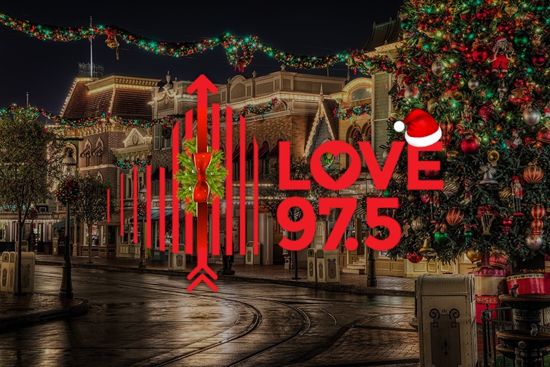Σε εορταστικό κλίμα ο Love 97.5 με το Χριστουγεννιάτικο web radio του