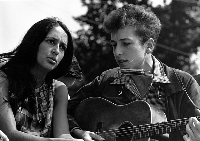 Ο Bob Dylan ζητά συγγνώμη για τις πλαστογραφημένες υπογραφές του βιβλίου του